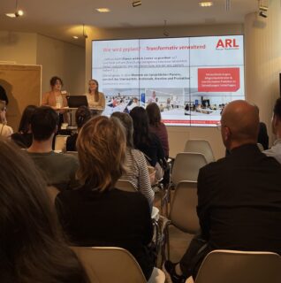 Symbolbild zum Artikel. Der Link öffnet das Bild in einer großen Anzeige.